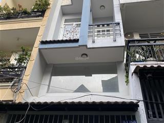 Chdv cạnh chợ bà chiểu, 4 x 19m, 4 tầng giá 8 tỷ thương lượng