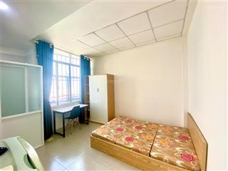 Chính chủ cho thuê lại căn hộ cửa sổ, thang máy