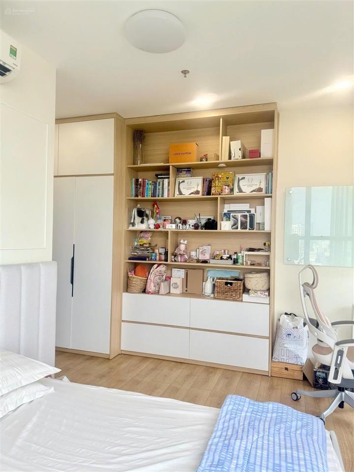 Bán căn hộ park legend giá tốt, nhiều loại căn 1pn,  0353 004 ***