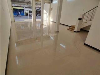 Cho thuê nhà 3 tầng kinh doanh khu vĩnh hải 220m2 giá chỉ 22 triệu / tháng