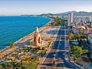 Bán khách sạn 4* mặt tiền khu phố tây nguyễn thiện thuật tp nha trang
