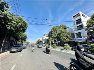 Bán nhà 1200m2 mặt tiền trung tâm tp nha trang giá chỉ 96 tỷ