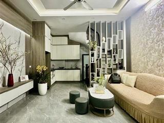 BÁN NHÀ ĐẸP VŨ TÔNG PHAN – THANH XUÂN – 7 Tỷ - 38m2 - 5 TẦNG HIỆN ĐẠI –GẦN PHỐ – CHỦ NHÀ BÁC SĨ