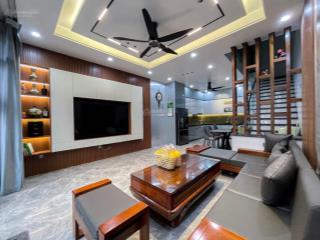 Bán nhà đại từ 55m², 6 tầng ô tô đỗ cổng, vài bước ra phố, mặt tiền rộng chỉ 9.2 tỷ