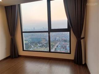 Bán gấp ch studio, 4 tỷ, 32m2 tại vinhomes west point, mễ trì, nam từ liêm, sẵn slot ô tô