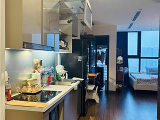 Bán gấp cc vinhomes west point, 3,8 tỷ, 31m2, căn studio cho thuê 14,5tr/ tháng, giá siêu hời