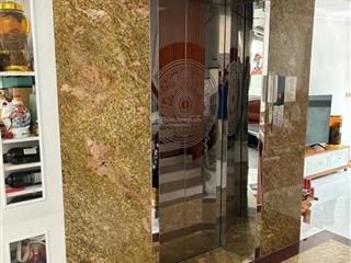 Nhà mặt tiền đường ngang 5m có thang máy, nội thất cao cấp khu lịch sự sang trọng giá quá rẻ đầu tư