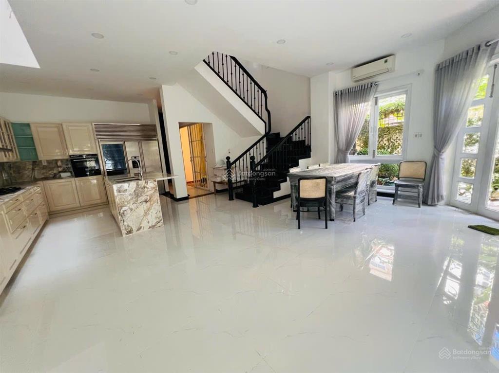 Nhà mặt tiền ngang 7m dài 16.6m, 2 tầng an phú, quận 2 gần thảo điền giá chỉ 23 tỷ