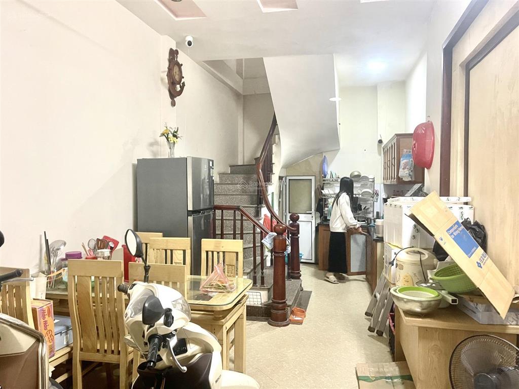 Chính chủ bán nhà 5 tầng 3p ngủ ngõ 104 nguyễn an ninh, hai bà trưng, tặng ful nội thất chỉ hơn 7tỷ