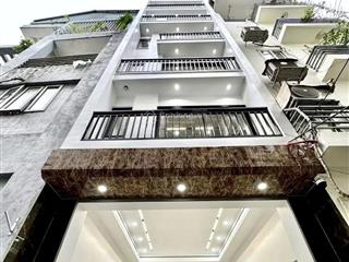 Nhà đầu ngã 6 ô chợ dừa, đống đa, hn nhỉnh 13 tỷ 7 tầng thang máy, tặng nội thất tiền tỷ, ngõ đẹp