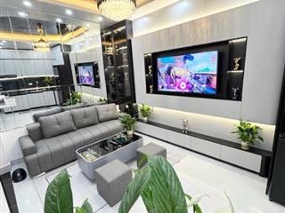 Cô Minh bán nhà phố Sài Đồng- Long Biên, 36m2, giá nhỉnh 5 tỷ