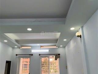Bán chung cư tây thạnh tân phú sát aeon tân phú lầu 3 .dt 45m,1 phòng ngủ,1wc .giá 2tỷ050