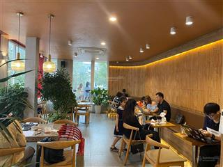Cho thuê mặt bằng kinh doanh hàng ăn phố duy tân mặt tiền 5m  dt 50m x 4 tầng giá 40tr