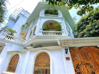 Biệt thự mặt hồ phố ngọc hà gần lăng bác, 115m2 5 tầng mặt tiền 7m, lô góc, ô tô tránh ở đẳng cấp