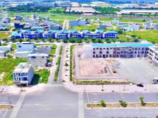 Chuẩn bị đóng lãi. nên tôi bán gấp lô 125m2. đối diện chợ tdc. 2,1 tỷ có sổ xây tự do. tc 100%