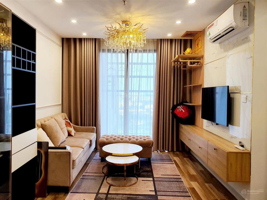 Bán chcc 54m2 và 50m2 1n1vs (sửa được 2pn đẹp) thiên niên kỷ. tầng trung đẹp, sẵn sổ. giá 3tỷ9