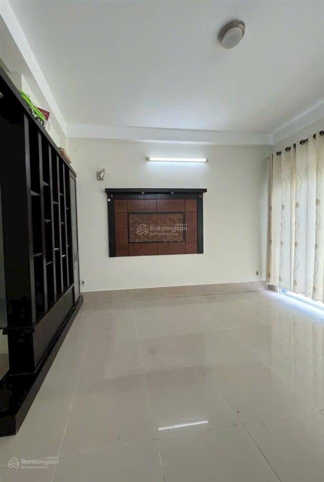 Nhà phố 5 tầng đường vườn chuối khu cxđt q3 (5.5x 20m) hxt 8m, giá bán 24 tỷ thương lượng