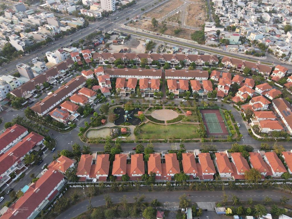 Chào bán biệt thự liền kề 4 phòng ngủ, hướng đông nam ở phúc lộc viên đà nẵng