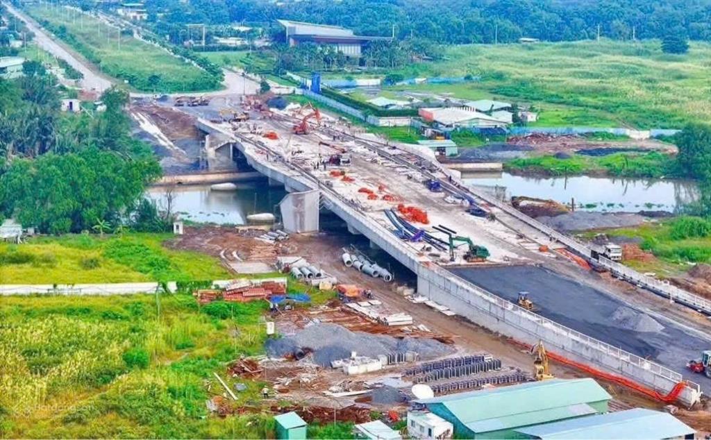 Bán đất nền giá siêu tốt mặt tiền liên phường dt 100m2 chỉ 7.8 tỷ thuộc kdc sở văn hoá thông tin, q9