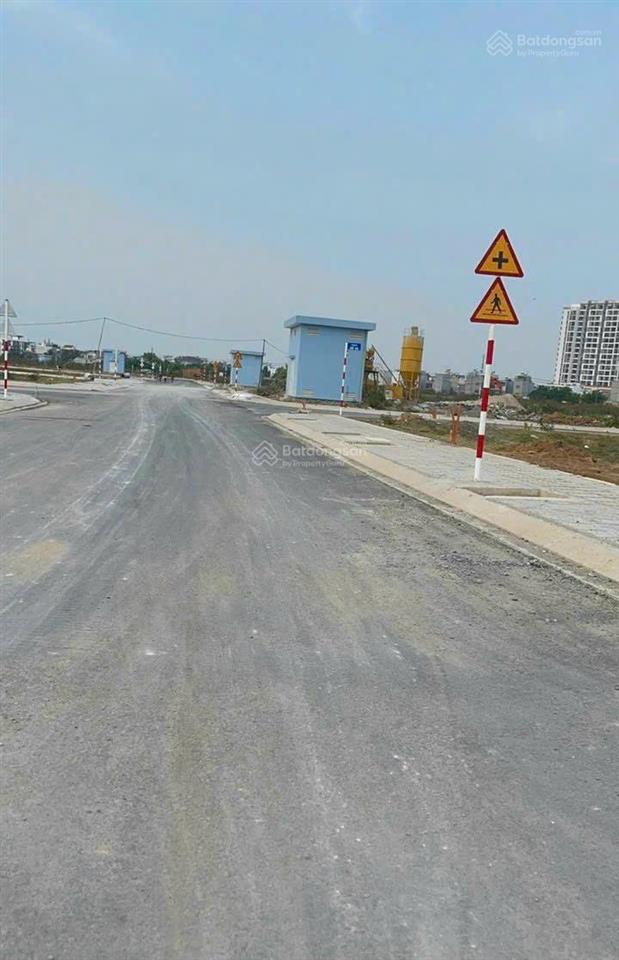 Chuyên nhận ký gửi mua bán  đất nền dự án đhqg 245 đường võ chí công, p. phú hữu, q9 cũ, hcm