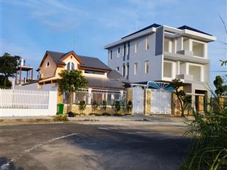 Cần bán đất nền đẹp mặt rạch nằm trong kdc phú nhuận, q9, tp thủ đức, dt 335m2, giá 30 tỷ