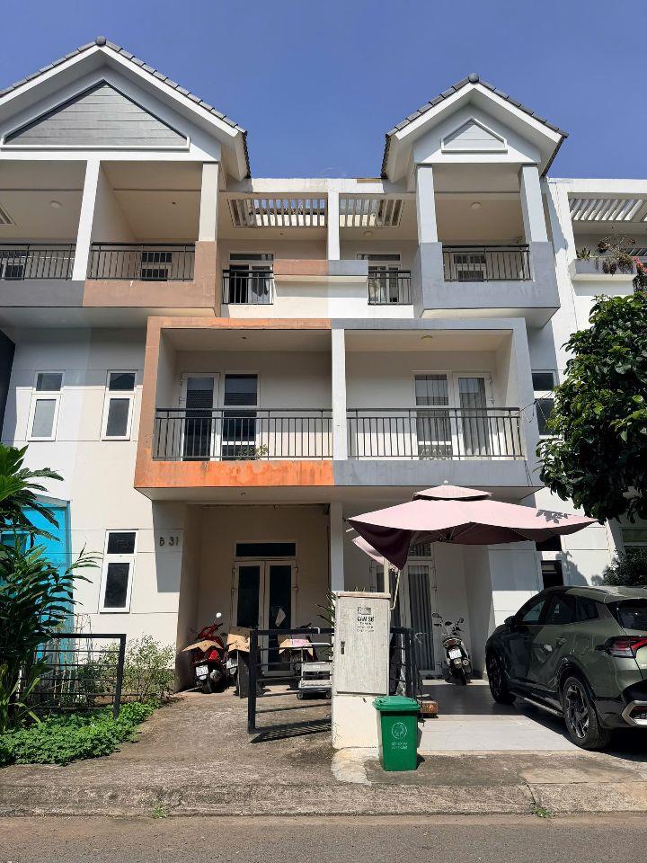Cần bán nhà khu compound Park Riverside - 75m2 - 10.7 tỷ - Chuyên nhận ký gửi mua bán Q9