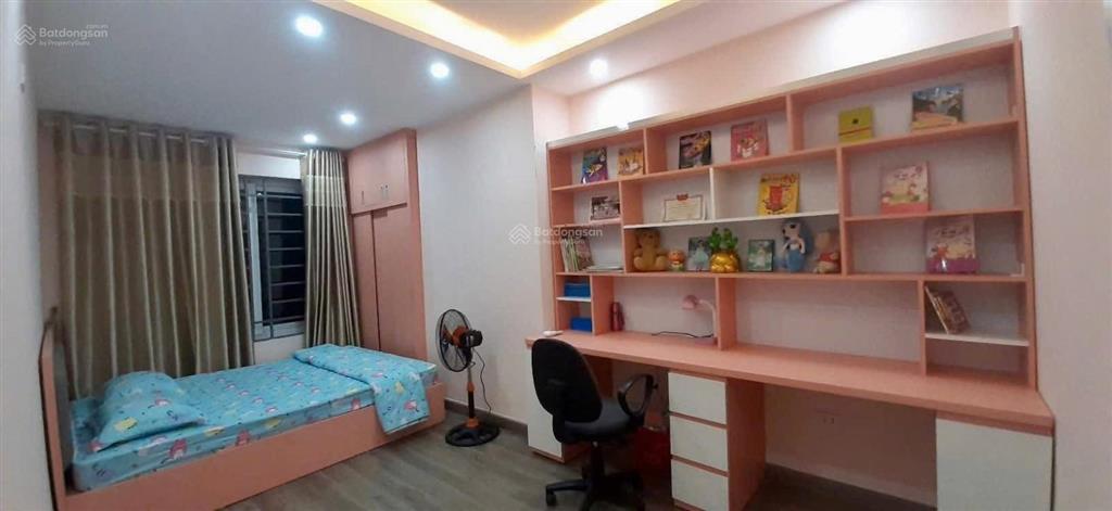 Căn hộ 2pn rộng thoáng  full nội thất  chỉ việc ở