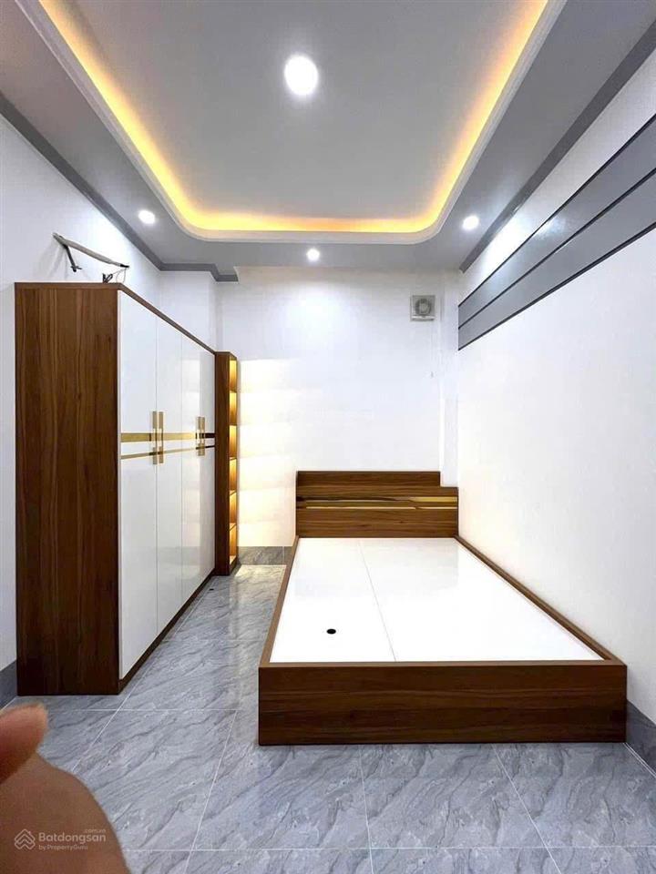 Nguyễn thái sơn gò vấp hẻm 8m, ô tô đậu trước nhà  diện tích 5x10,8m  3 tầng btct  giá 5.15tỷ