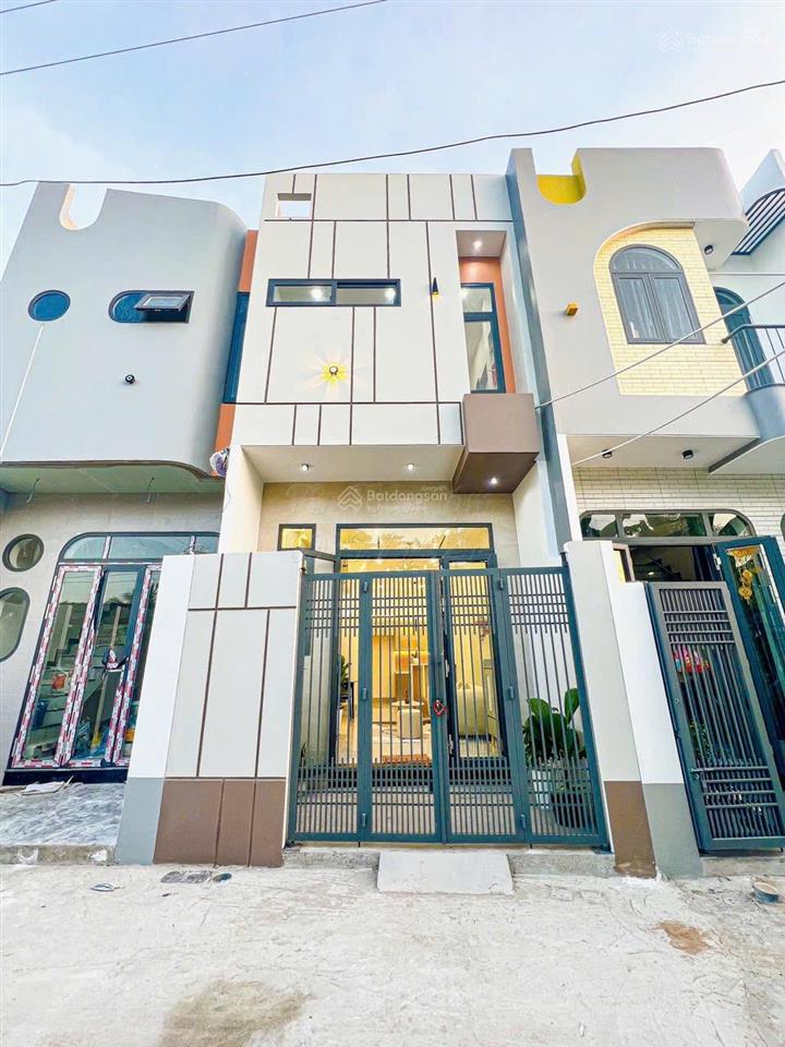 Nhà hẻm nhựa xe du lịch vi vu  42m2 nguyễn duy cung , p12, gò vấp . 3pn, phòng ngủ trệt . 4,5 tỷ.