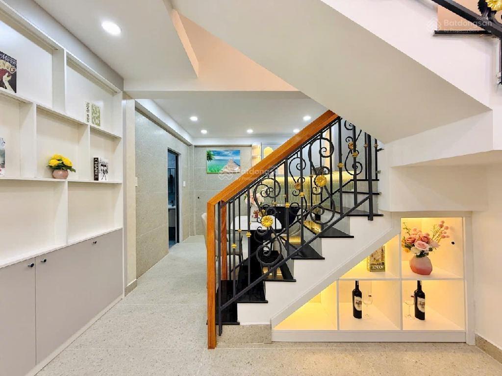 Nhà hẻm nhựa xe du lịch vi vu  42m2 nguyễn duy cung , p12, gò vấp . 3pn, phòng ngủ trệt . 4,5 tỷ.