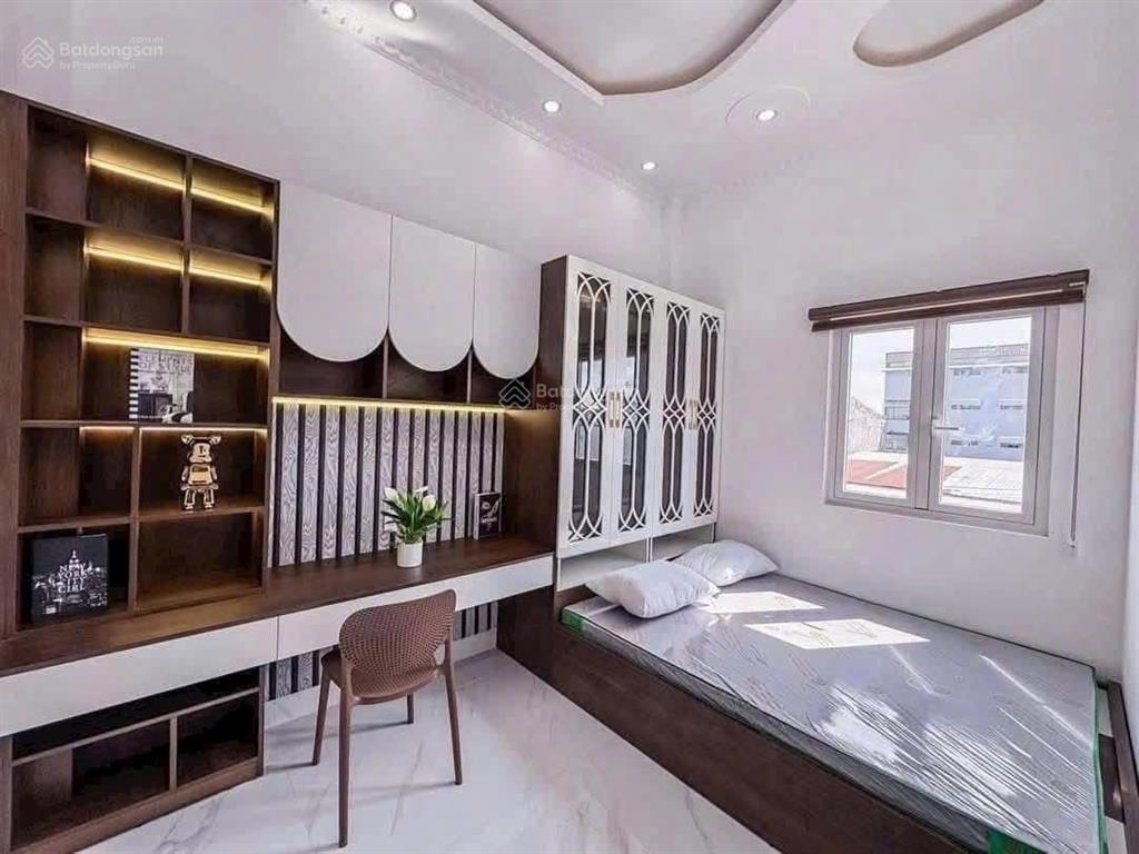 Nguyễn văn công, p3, gò vấp, khu vực hiếm nhà bán 4x12m vuông vức, hẻm ô tô thông chỉ 4.2 tỷ