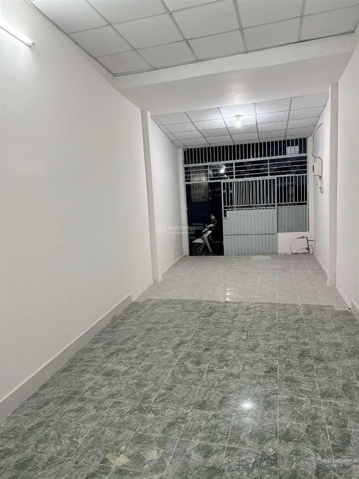 Chưa đến 4 tỷ mà xe hơi ngủ nhà  nhà ngon, không có căn thứ hai, ngắn gọn súc tích