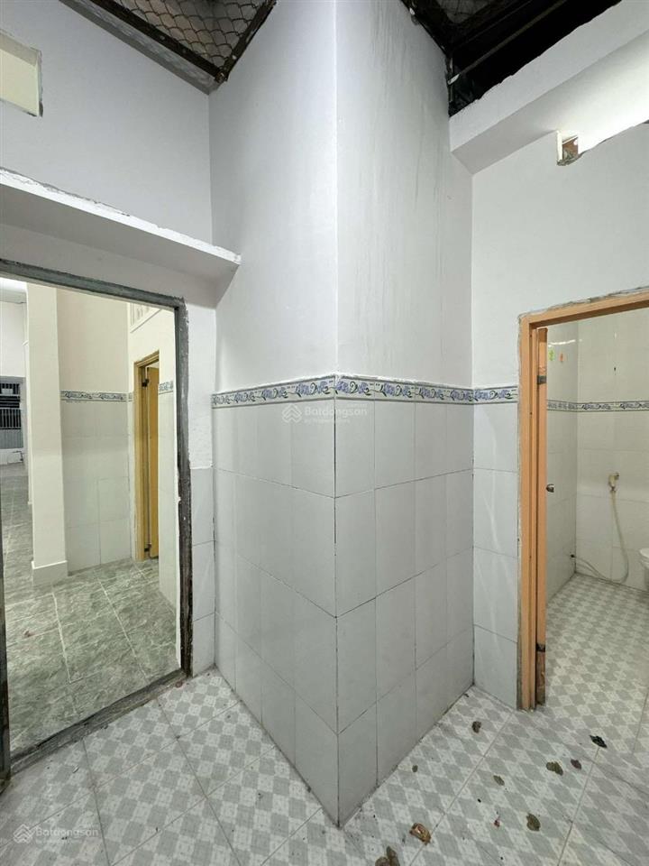 Chưa đến 4 tỷ mà xe hơi ngủ nhà  nhà ngon, không có căn thứ hai, ngắn gọn súc tích
