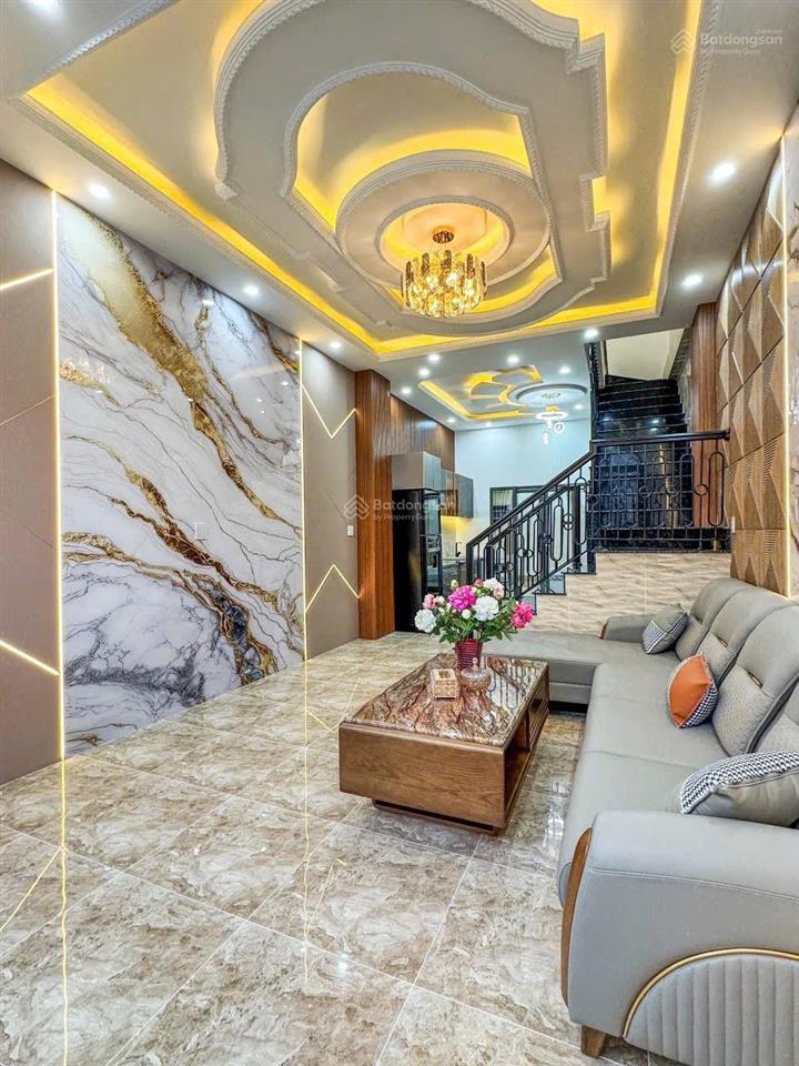Siêu phẩm nhà hxh 7 chỗ nguyễn văn đậu, bình thạnh  nhà mới hoàn công đủ, sát mặt tiền đường