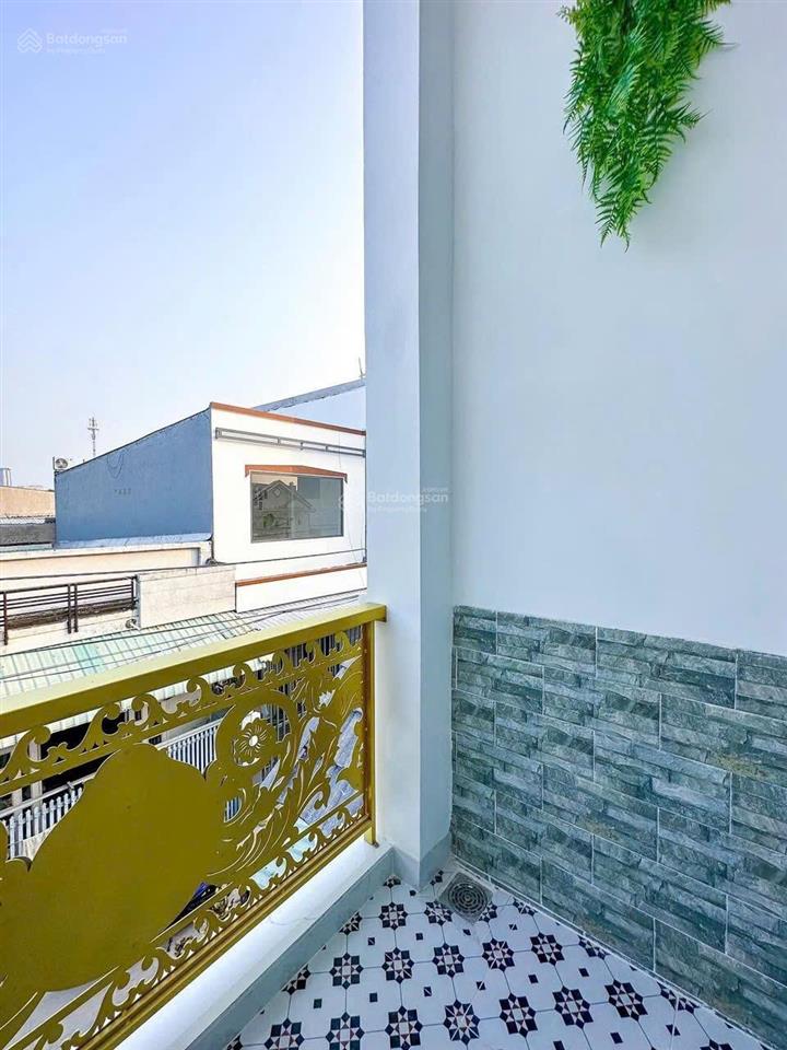 Hẻm xe hơi hoàng hoa thám  cách 1 căn ra mặt tiền, 4 tầng btct, 60m2 chỉ 8.2 tỷ