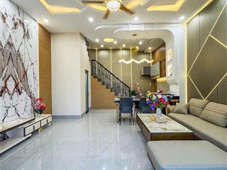 Hẻm xe tải điện biên phủ, p15, bình thạnh  đang cho thuê 9tr/ tháng  44m2 bán gấp chỉ 4.2 tỷ