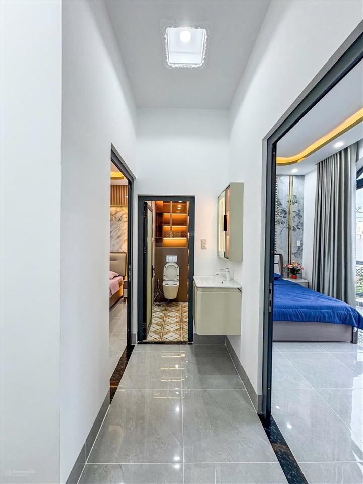 Hẻm xe tải điện biên phủ, p15, bình thạnh  đang cho thuê 9tr/tháng  44m² bán gấp chỉ 4.2 tỷ
