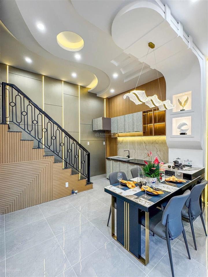 Hẻm xe tải điện biên phủ, p15, bình thạnh  đang cho thuê 9tr/tháng  44m² bán gấp chỉ 4.2 tỷ