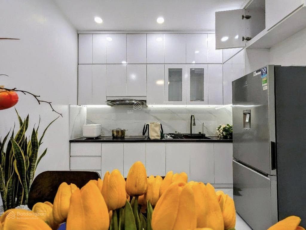 Nhà mặt tiền nb giá hẻm  nguyễn văn công 64m2 khu vip sân bay  an ninh  ô tô vào nhà. chỉ 6 tỷ