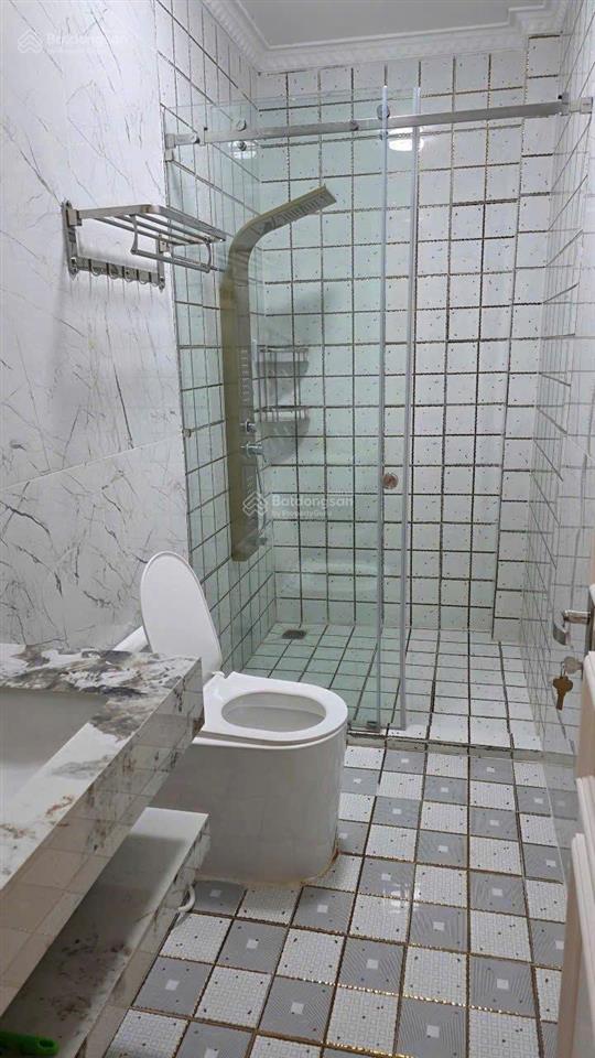 Ngay sát đại học văn lang  nguyễn thái sơn hẻm xe hơi nhà mới đẹp, 68m2 chỉ nhỉnh 6 tỷ