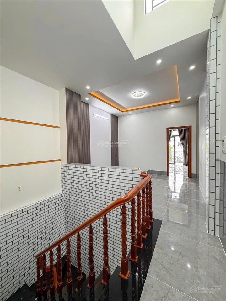 Khu sân bay hẻm xe tải nguyễn văn công p.3, gò vấp 84m2, ngang 5m 3 tầng chỉ 7.5 tỷ