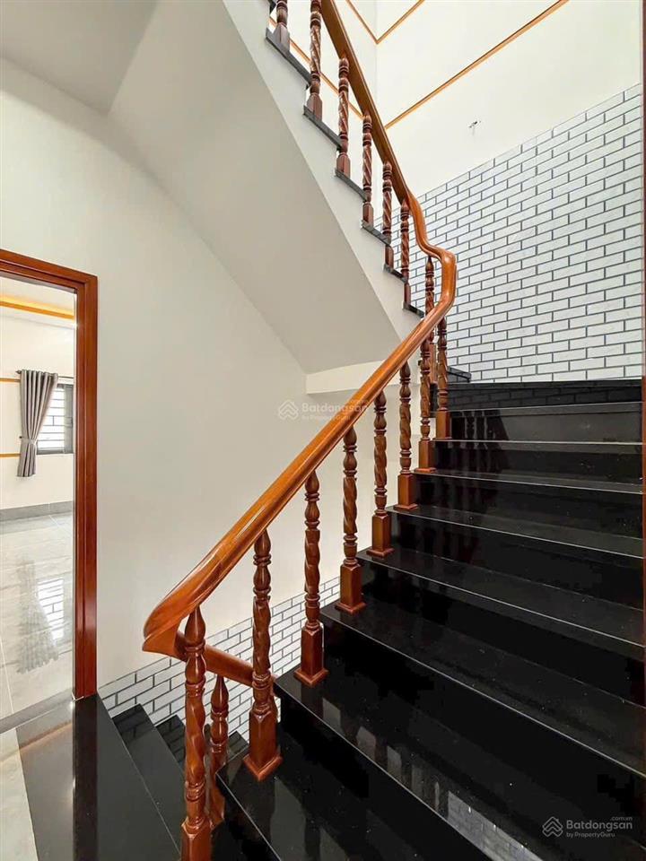 Khu sân bay hẻm xe tải nguyễn văn công p.3, gò vấp 84m2, ngang 5m 3 tầng chỉ 7.5 tỷ