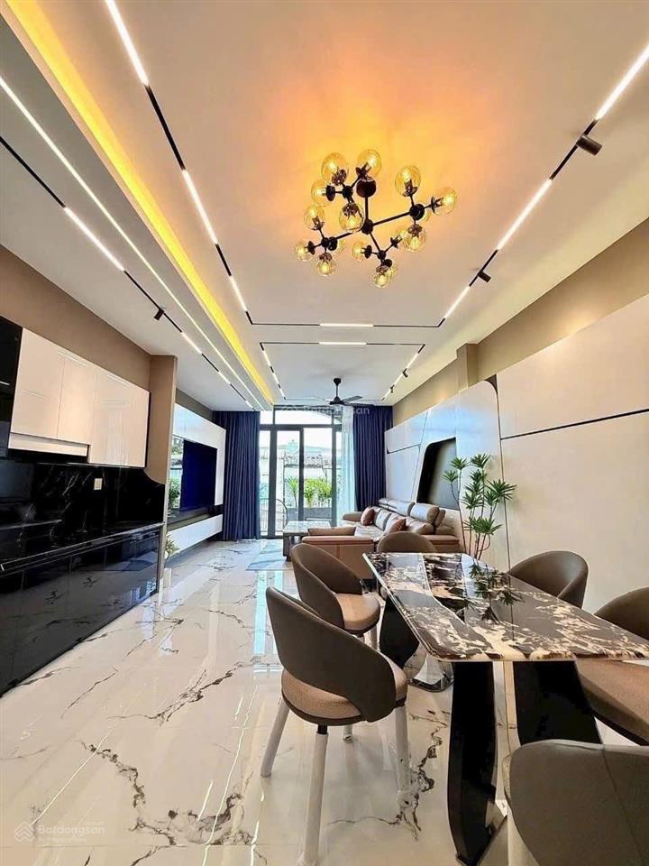 Luxury house mới tinh hxh nguyễn văn công p3 gò vấp , 68m2, 4pn full nội thất chỉ 7.2 tỷ