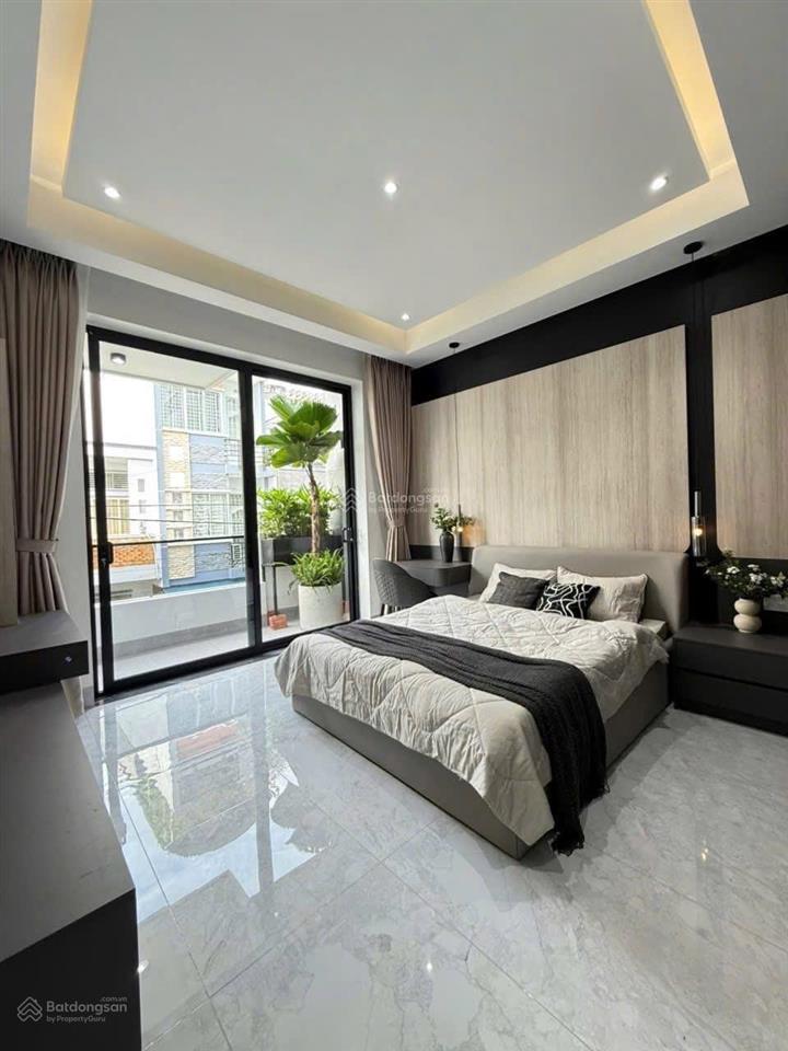 Nhà mặt tiền nguyễn văn công , 86m2 , 5 tầng chỉ 13.5 tỷ  đang cho thuê 30tr/tháng