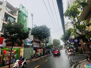 Cho thuê nhà mặt tiền vĩnh hội 5 lầu 6 phòng ngủ quận 4