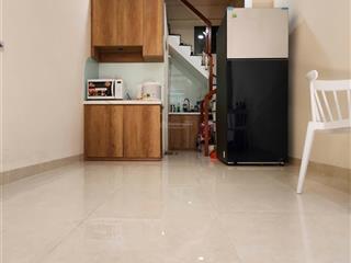 Bán nhà quận 4 hẻm 88 đoàn văn bơ 2 phòng ngủ