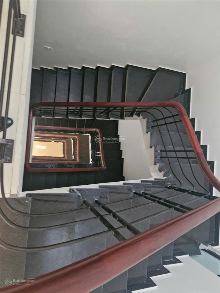 Bán nhà mặt phố bà triệu, đối diện bệnh viện đa khoa tỉnh vĩnh phúc