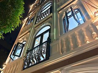 Siêu tòa dòng tiền giáp bình thạnh gần đh công nghiệp 4  141m(6x20)  dòng tiền 1.5 tỷ