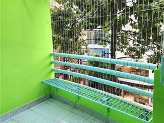 Cho thuê căn hộ chung cư 1ab cao thắng, phường 2, q 3. dt 50m2 2pn 1wc. lầu cao view đẹp thoáng