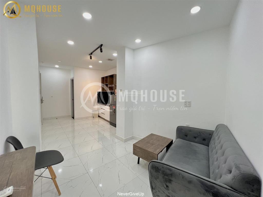 Cho thuê chdv full nội thất 1pn 50m2 bancol ngay khu phan đăng lưu